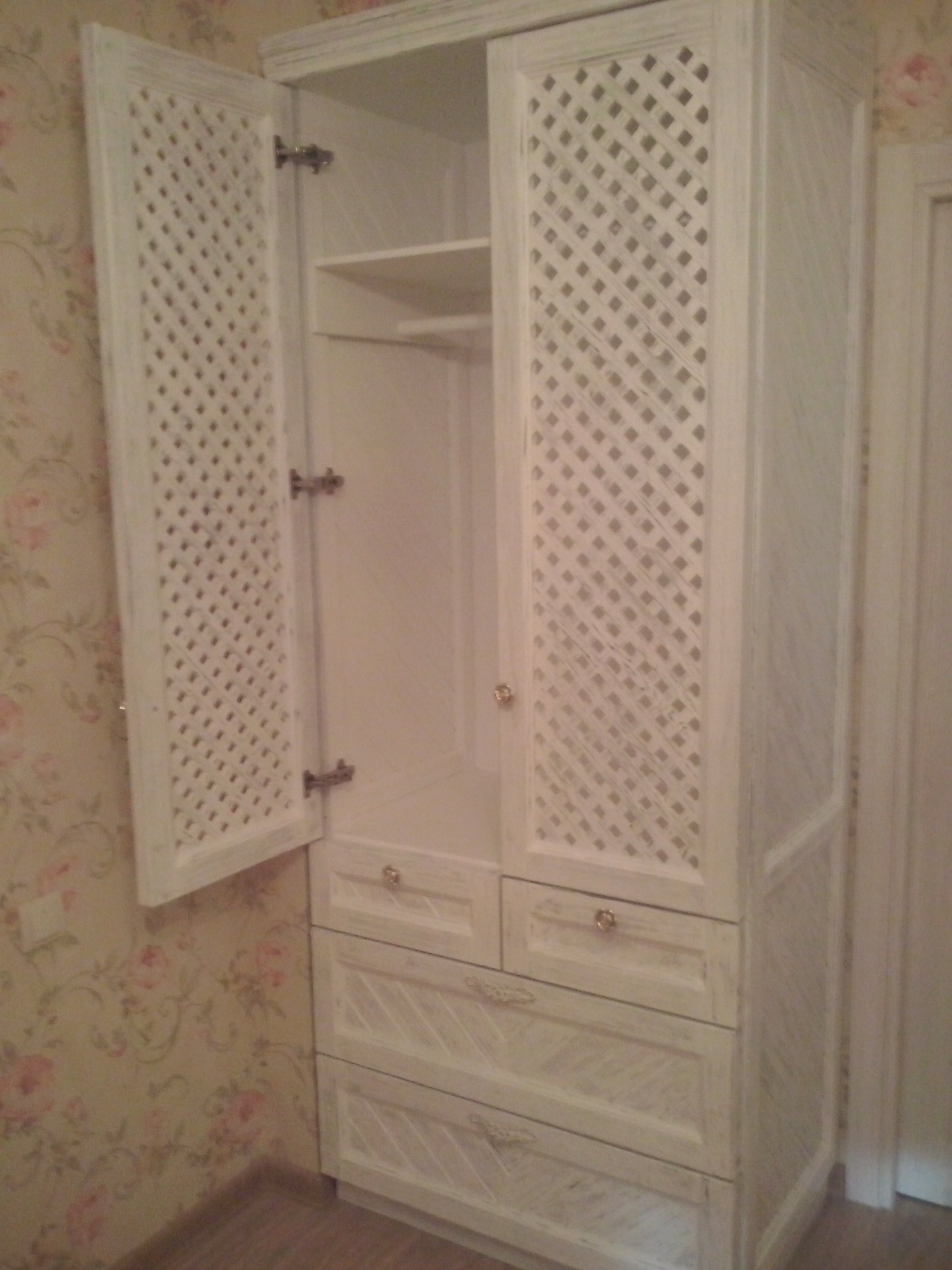 Мебель